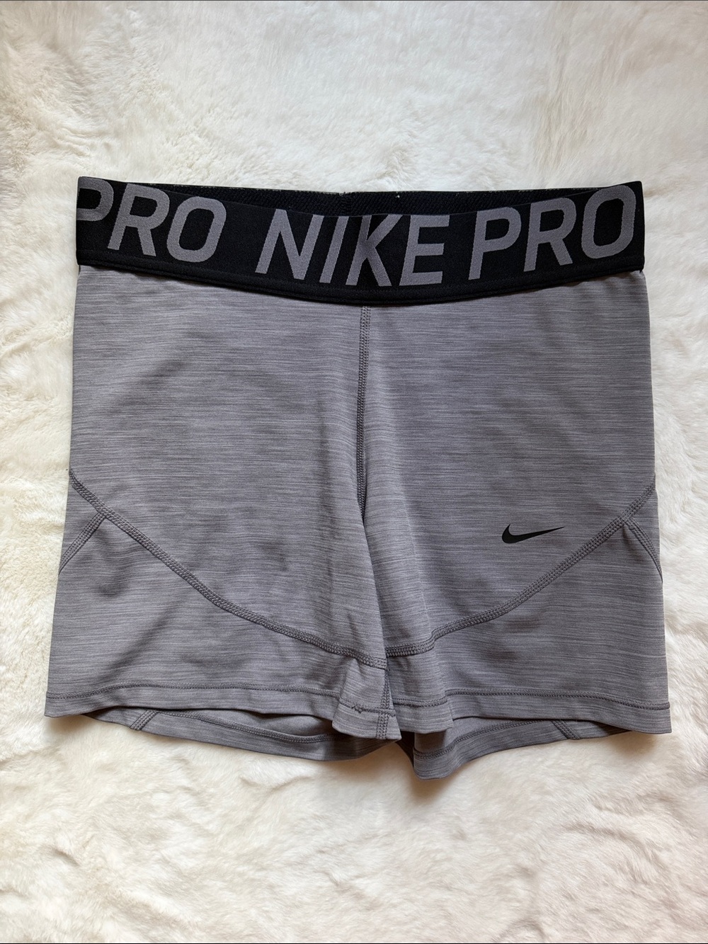 Nike pro shorts Large white